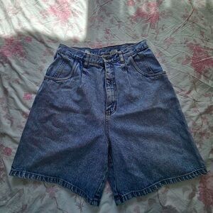 Baggy Vintage Jean Shorts